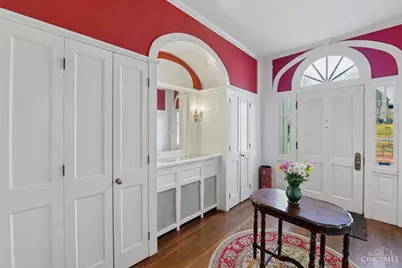 95 E Fountain Avenue, Glendale, OH 45246 - Photo 3