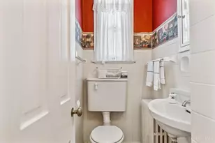 95 E Fountain Ave, Glendale, OH 45246 - Photo 23