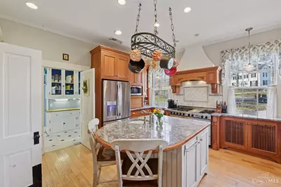 95 E Fountain Avenue, Glendale, OH 45246 - Photo 7