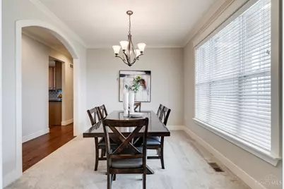 2113 Clough Chase Drive, Anderson Township, OH 45244 - Photo 9