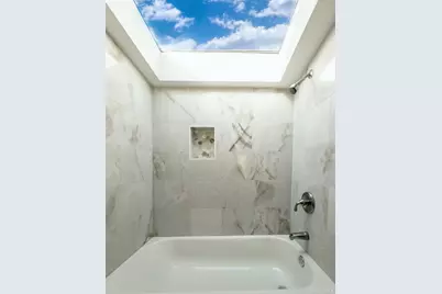 3315 Fairfield Avenue, Cincinnati, OH 45207 - Photo 29