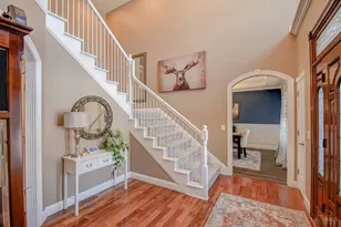 308 Yorkshire Ln, Beavercreek, OH 45385 - Photo 5