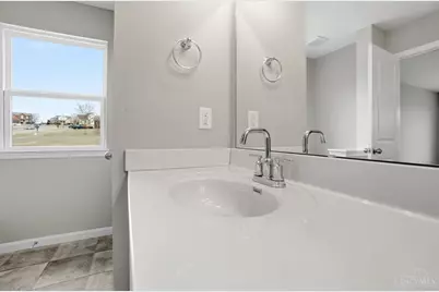 450 Hamilton View Drive, Hamilton, OH 45013 - Photo 39