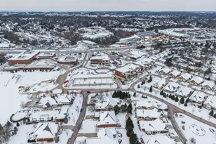 230 Vintage Club Dr, Montgomery, OH 45249 - Photo 33