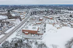 230 Vintage Club Dr, Montgomery, OH 45249 - Photo 31