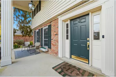 8363 Shadowpoint Court, Montgomery, OH 45242 - Photo 3