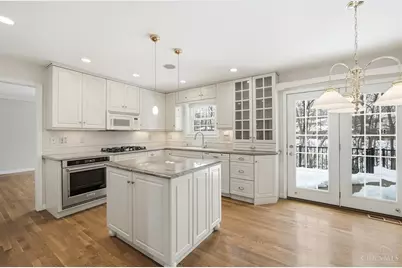 8363 Shadowpoint Court, Montgomery, OH 45242 - Photo 17