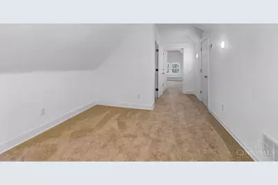 3138 Woodburn Avenue, Cincinnati, OH 45207 - Photo 35