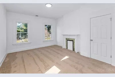 3138 Woodburn Avenue, Cincinnati, OH 45207 - Photo 25