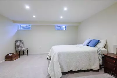 37 Carpenters Run, Cincinnati, OH 45241 - Photo 35