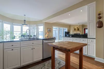 37 Carpenters Run, Cincinnati, OH 45241 - Photo 17