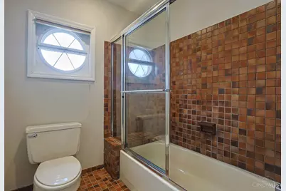 37 Carpenters Run, Cincinnati, OH 45241 - Photo 43