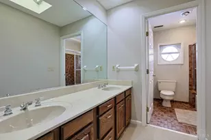 37 Carpenters Run, Cincinnati, OH 45241 - Photo 39