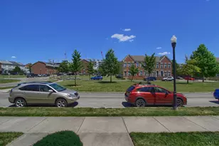 1443 Laurel Park Dr, Cincinnati, OH 45214 - Photo 3