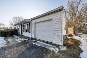 3099 Niagara St, Cincinnati, OH 45251 - Photo 3