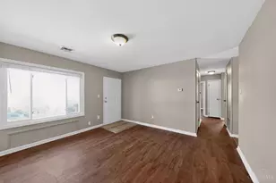 3099 Niagara St, Cincinnati, OH 45251 - Photo 9