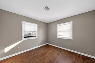 3099 Niagara St, Cincinnati, OH 45251 - Photo 7