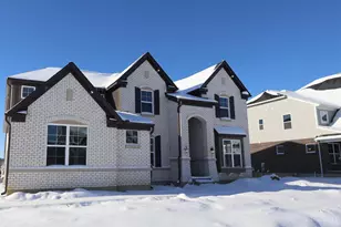 689 Bottega Dr, Washington Twp, OH 45458 - Photo 3