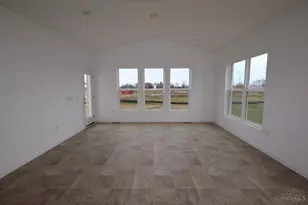 689 Bottega Dr, Washington Twp, OH 45458 - Photo 11