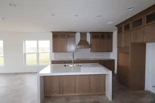 689 Bottega Dr, Washington Twp, OH 45458 - Photo 9