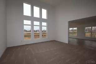 689 Bottega Dr, Washington Twp, OH 45458 - Photo 13