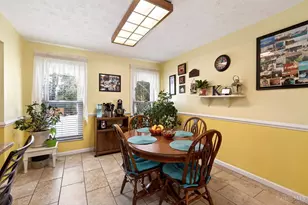 6993 Forest View Ct, West Chester, OH 45069 - Photo 7