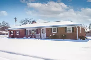 5463 Mississippi Dr, Fairfield, OH 45014 - Photo 1