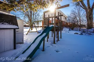 972 Glasgow Dr, Cincinnati, OH 45240 - Photo 27