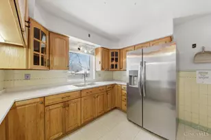 7220 Mar Del Dr, Madeira, OH 45243 - Photo 15