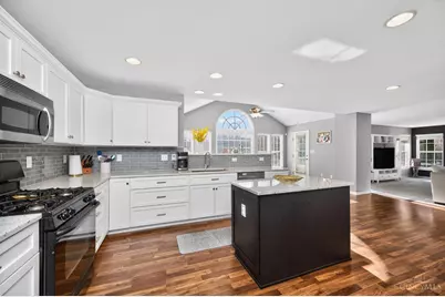 8031 Paradise Cove, Liberty Township, OH 45044 - Photo 11