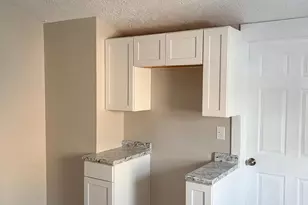 1321 Oxford State Rd, Middletown, OH 45044 - Photo 5