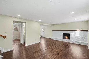 11586 Pippin Rd, Colerain Township, OH 45231 - Photo 13