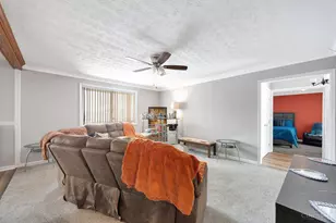 10918 Newmarket Dr, Colerain Township, OH 45251 - Photo 3