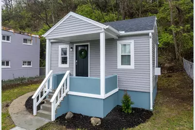 2117 Highland Avenue, Cincinnati, OH 45219 - Photo 3