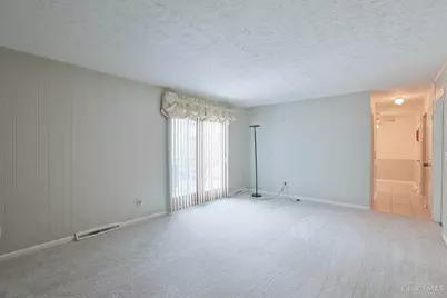 8488 Holiday Hills Drive, Cincinnati, OH 45255 - Photo 9