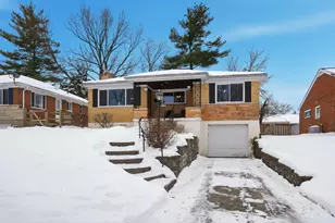 2827 Roseann Ln, Cincinnati, OH 45239 - Photo 3