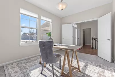 1382 Brookchase Circle, Hamilton Township, OH 45039 - Photo 7