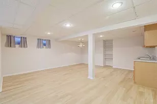 11108 Huntwicke Pl, Blue Ash, OH 45241 - Photo 33