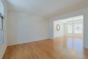 11108 Huntwicke Pl, Blue Ash, OH 45241 - Photo 5