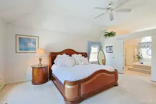 11108 Huntwicke Pl, Blue Ash, OH 45241 - Photo 23