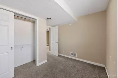 1475 Diana Drive, Hamilton, OH 45013 - Photo 21