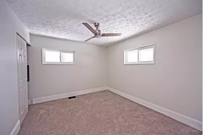 8609 Balboa Drive, Cincinnati, OH 45231 - Photo 15