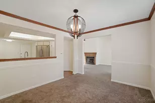 256 Centerbury Ct, Springdale, OH 45246 - Photo 13