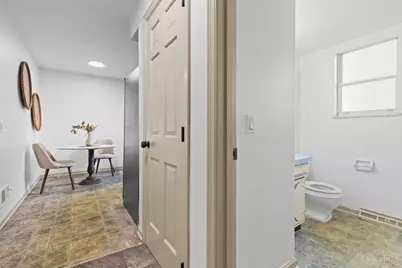 7988 Woodruff Road, Cincinnati, OH 45255 - Photo 35