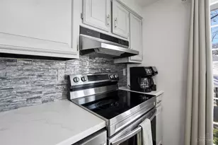 10810 Lakehurst Ct, Sycamore Township, OH 45242 - Photo 19