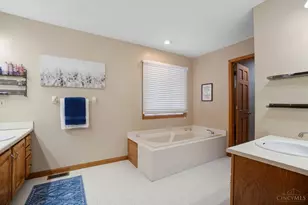 7252 Cascade Dr, West Chester, OH 45069 - Photo 29