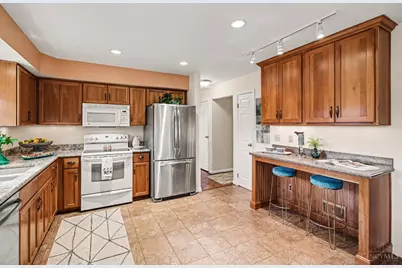 1724 Birddog Court, Loveland, OH 45140 - Photo 7