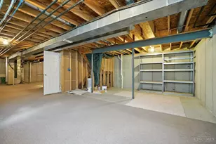 2139 Castle Pines Ct, Hamilton, OH 45013 - Photo 39