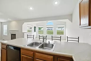 2139 Castle Pines Ct, Hamilton, OH 45013 - Photo 9