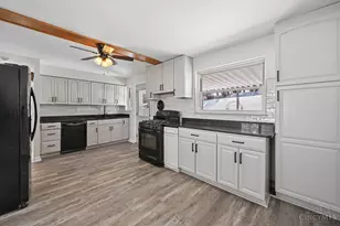4457 Delhi Rd, Cincinnati, OH 45238 - Photo 9
